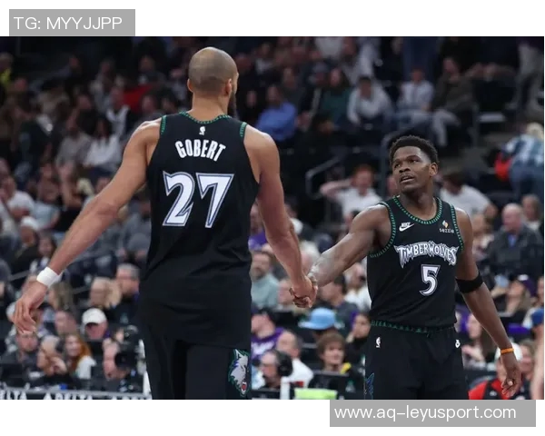 华子称赞戈贝尔禁区接球进步显著表达对他的信任将增加传球次数