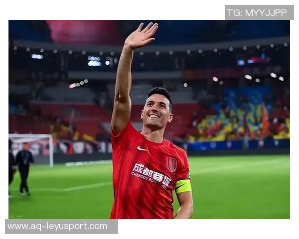 辽宁铁人感恩成都蓉城期待共同见证中国足球崛起的辉煌时刻