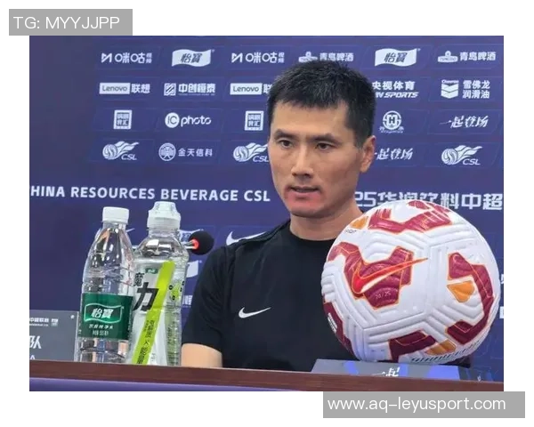 西海岸球员评价邵佳一:直率性格显而易见不喜虚情假意 西海岸球员评价邵佳一:直率性格显而易见不喜虚情假意