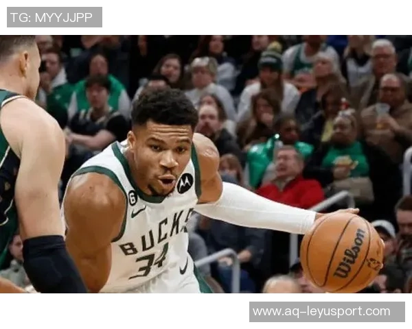 字母哥半场表现抢眼13分钟内砍下14分5篮板罚球全中展现实力 字母哥半场表现抢眼13分钟内砍下14分5篮板罚球全中展现实力