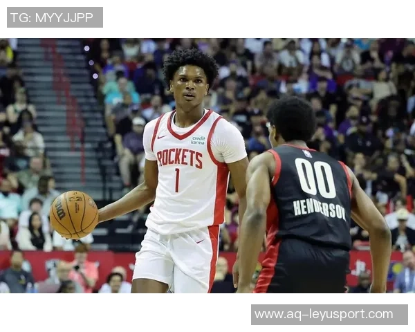 当伊森专注于比赛展现潜力休赛期合同价值将引发热议