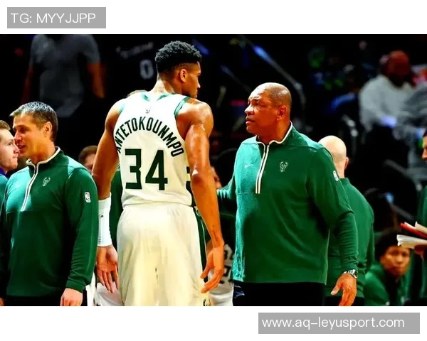 字母哥团队探讨热火与独行侠的可能性无州税吸引力引人关注 字母哥团队探讨热火与独行侠的可能性无州税吸引力引人关注