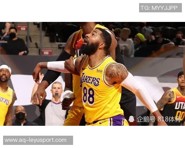 大莫里斯回顾湖人20年冠军历程强调含金量无论场地依旧闪耀 大莫里斯回顾湖人20年冠军历程强调含金量无论场地依旧闪耀