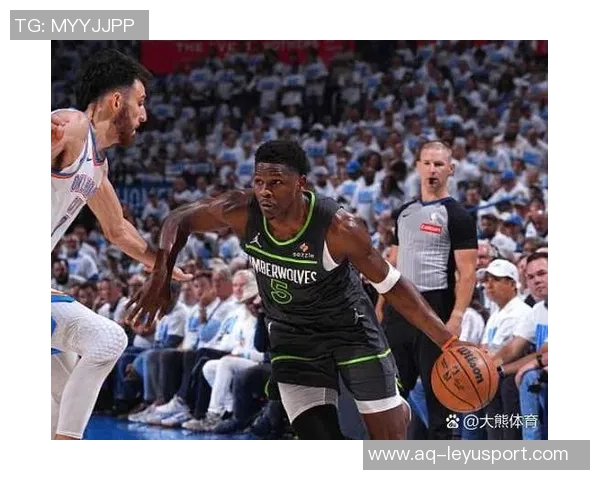 森林狼缺少华子与戈贝尔禁赛仍半场领先雄鹿31分兰德尔贡献24分 森林狼缺少华子与戈贝尔禁赛仍半场领先雄鹿31分兰德尔贡献24分