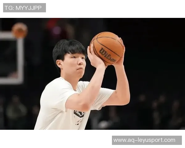 杨瀚森末节表现出色贡献5分4板2助1断正负值1展现锻炼价值 杨瀚森末节表现出色贡献5分4板2助1断正负值1展现锻炼价值