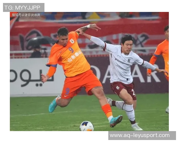 苗原透露泰山外援中卫选择在即更倾向苏超明星布斯里加入球队