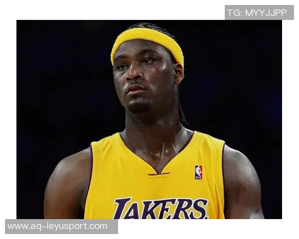 夸梅坚决表态在詹姆斯澄清禁药流言前不承认其为历史得分王 夸梅坚决表态在詹姆斯澄清禁药流言前不承认其为历史得分王