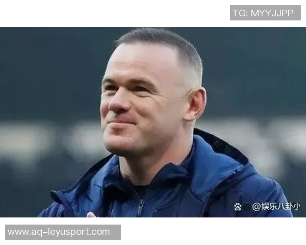 C罗回应鲁尼称梅西更好表示尊重并不生气